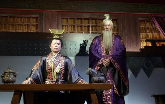 周武王临终前为什么不让姜子牙辅政？