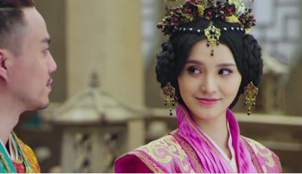 皇后的亲嫂子为谋皇后位，竟与13岁皇帝私通杀光原夫家！