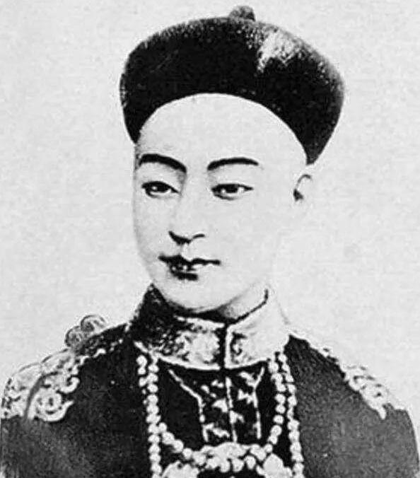 皇帝嫔妃众多,晚清的“国统三绝”是什么原因造成的? 皇帝嫔妃众多,晚清的“国统三绝”是什么原因造成的?