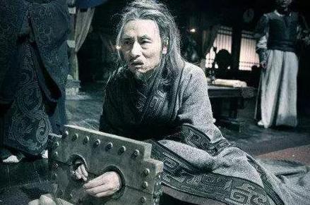 秦昭襄王做了41年的秦王N为何不敢夺取宣太后的权力?原因很简单 秦昭襄王做了41年的秦王N为何不敢夺取宣太后的权力?原因很简单