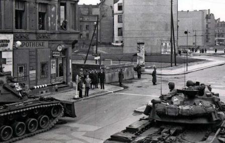 苏联解体为什么对中国来说是一件好事 这中间发生了什么 苏联解体为什么对中国来说是一件好事 这中间发生了什么