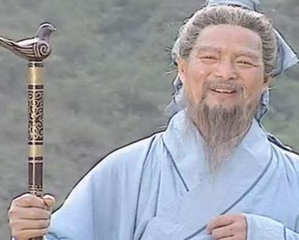 陆逊一行人等被困 黄承彦为什么放走他呢