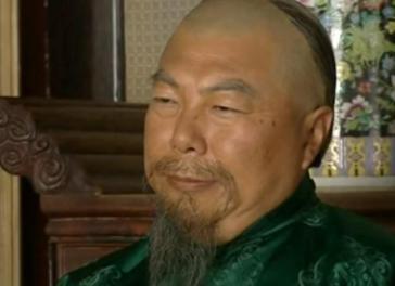 和珅发迹前的一段往事！和珅也是个情深义重的人！