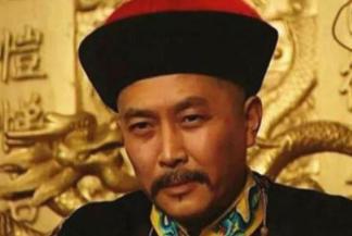 老爹和儿子都很长寿,为什么雍正在位13年就驾崩了? 老爹和<a href=https://www.lishiji.cn/lishi/1272/ target=_blank class=infotextkey>儿子</a>都很长寿,为什么雍正在位13年就<a href=https://www.lishiji.cn/lishi/9940/ target=_blank class=infotextkey>驾崩</a>了?