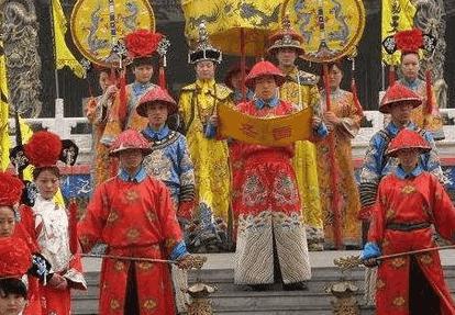 圣旨结尾中的钦此究竟是什么意思 什么时候才出现在上面的呢 圣旨结尾中的钦此究竟是什么意思 什么时候才出现在上面的呢