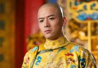 康熙是怎么时候决定除掉鳌拜？康熙去探病看到了什么？