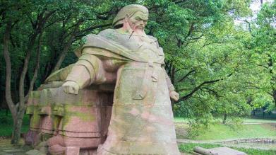 为什么楚国是那样的大国 却被这些小国一直欺负呢