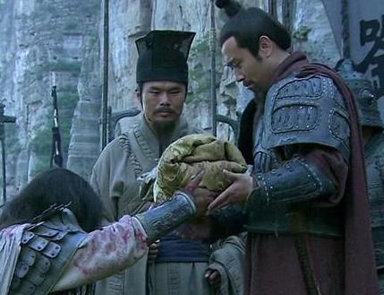 关羽、张飞誓死追随刘备的原因是什么 仅仅是桃园结义这么简单吗