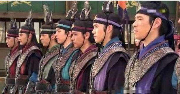 古代御医经常接触后宫妃子，如何防止他们日久生情？