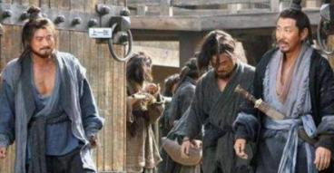 为什么历史上的布衣天子喜欢屠杀功臣？平民出身和贵族出身有什么差异？