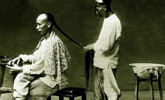 清朝男子一律要留辫子，那光头的和尚怎么办？