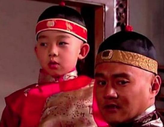 弘时越旨抄八阿哥的家,八阿哥为什么还很高兴? 弘时越旨抄八阿哥的家,八阿哥为什么还很高兴?