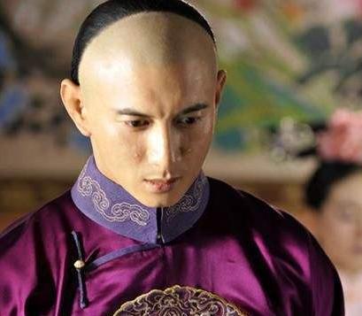 <a href=https://www.lishiji.cn/lishi/420/ target=_blank class=infotextkey>康熙</a>为什么传位给雍正 而不是传给老八呢