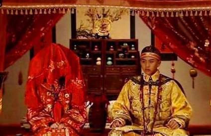 古代皇帝是怎么叫皇后的 不是叫老婆也不是叫娘娘 <a href=https://www.lishiji.cn/lishi/2450/ target=_blank class=infotextkey>古代</a>皇帝是怎么叫皇后的 不是叫<a href=https://www.lishiji.cn/lishi/10293/ target=_blank class=infotextkey>老婆</a>也不是叫娘娘