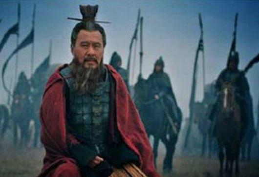 曹操在考虑要不要处死吕布的时候,为什么还要问刘备的意见? 曹操在考虑要不要处死吕布的时候,为什么还要问刘备的意见?