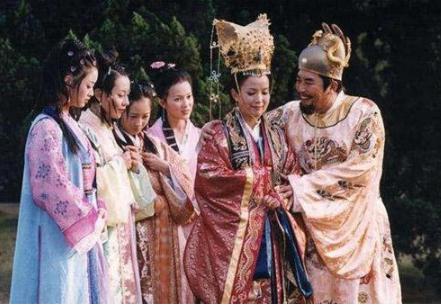 朱元璋的马皇后是怎么死的?马皇后葬在哪里? 朱元璋的马皇后是怎么死的?马皇后葬在哪里?