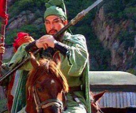 关羽原先是卖枣的，张飞是杀猪的，他们哪里学的武功？