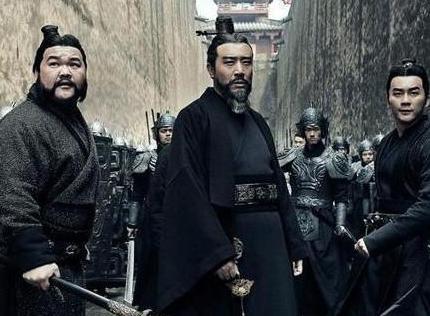 东汉末年的四雄争霸是真的存在吗 为何罗贯中没有写到呢 东汉末年的四雄争霸是真的存在吗 为何罗贯中没有写到呢