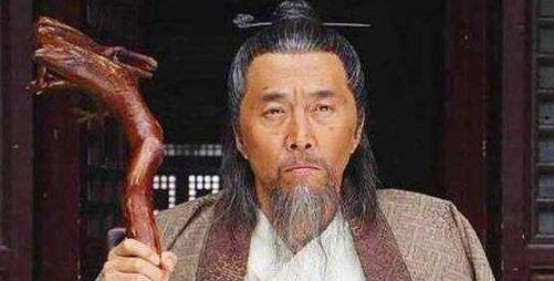 古代官员退休为什么要回家养老?留在京都不好吗? <a href=https://www.lishiji.cn/lishi/6952/ target=_blank class=infotextkey>古代官员</a>退休为什么要回家养老?留在京都不好吗?