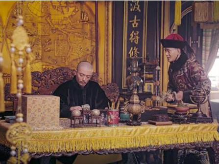 乾隆足足当了三年太上皇才去世的 他的太上皇生活是什么样的