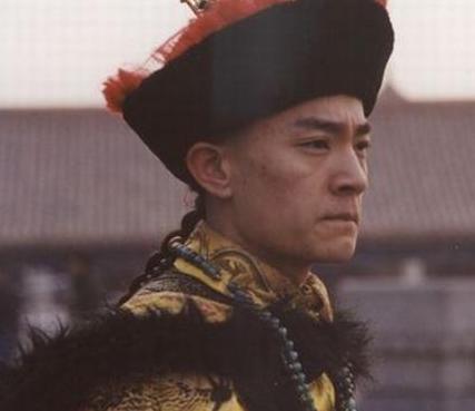 清朝内务府到底有多腐败 敲诈皇帝不说还将龙椅都偷了 清朝内务府到底有多腐败 敲诈皇帝不说还将龙椅都偷了