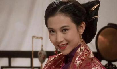 杜十娘怒沉百宝箱 折合成现在相当于多少钱呢 杜十娘怒沉百宝箱 折合成现在相当于多少钱呢