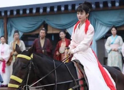 古人的一天到底是什么样的 古人早上会刷牙吗 古人的一天到底是什么样的 古人早上会刷牙吗