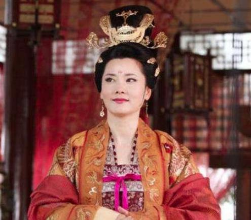 她出身名门嫁给王爷,最后为什么又被迫嫁给皇帝? 她出身名门嫁给王爷,最后为什么又被迫嫁给皇帝?