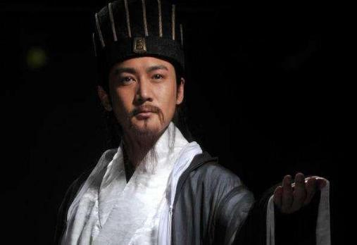 为什么总有人怀疑诸葛亮的忠诚?诸葛亮到底是不是忠臣? 为什么总有人怀疑诸葛亮的忠诚?诸葛亮到底是不是忠臣?