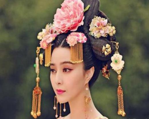 李世民临终问武则天：朕死了，你怎么办？武则天怎么回答的？