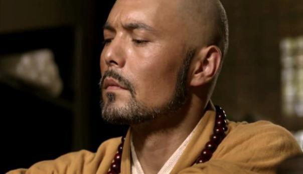 鸠摩罗什:7岁出家,12岁成国师,却被囚禁17年 鸠摩罗什:7岁出家,12岁成国师,却被囚禁17年