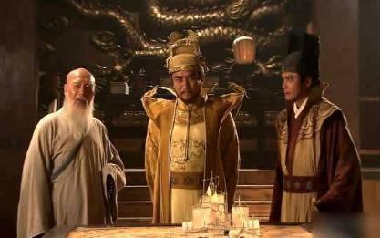 朱棣登基之后为什么会将宫里的女子全部杀死 主要的原因是什么 朱棣登基之后为什么会将宫里的女子全部杀死 主要的原因是什么