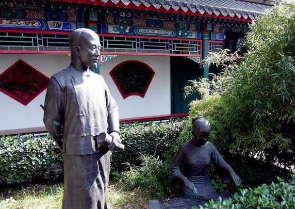 纪晓岚为什么颇信魏忠贤变成了蜈蚣？