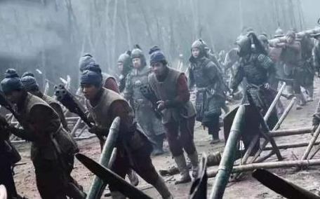古代打仗什么样的士兵才能去前排呢 难道他们就不怕死吗