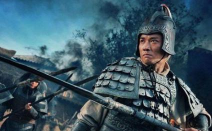 刘备为什么要摔阿斗?刘备摔阿斗背后有什么意图? 刘备为什么要摔阿斗?刘备摔阿斗背后有什么意图?