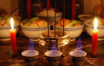 嘉庆被立为太子为什么要去祭拜一个小孩？嘉庆祭拜的是谁？