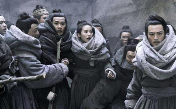 董小宛想嫁给富家公子，却被百般羞辱