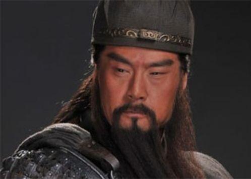 关羽是卖枣的,张飞是杀猪的,他们武功从哪里学的? 关羽是卖枣的,张飞是杀猪的,他们武功从哪里学的?