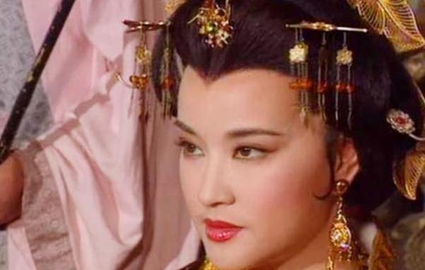 辅政大臣裴炎为武则天的女皇梦铺路,为何还被她问斩?