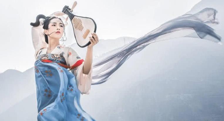 汉服之美,不在裾之曲直?而在忠义气节!