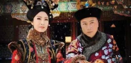 如果皇帝的圣旨和太后的懿旨冲突了 应该听哪一个的呢