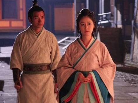 周勃周亚夫父子曾拯救大汉,最后都被诬陷谋反 周勃周亚夫父子曾拯救大汉,最后都被诬陷谋反
