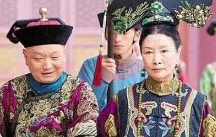 清朝时期,被“黄袍加身”的太监有几个? 清朝时期,被“黄袍加身”的太监有几个?