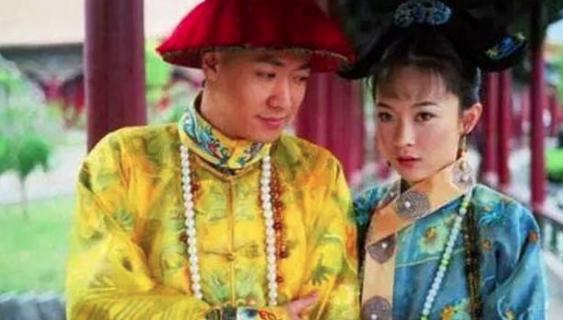 清朝规定后妃只能有一个封号，这个妃子却换了3次？