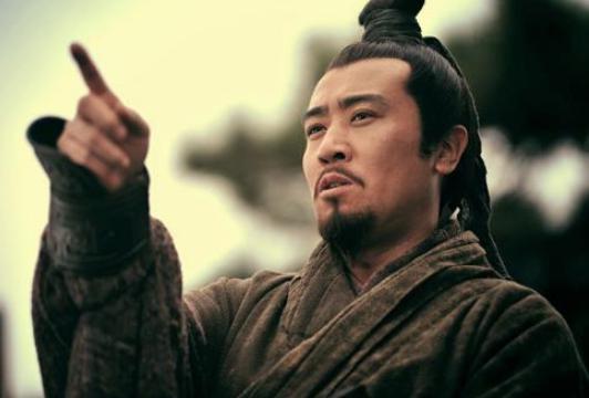 刘备<a href=https://www.lishiji.cn/lishi/14625/ target=_blank class=infotextkey>称帝</a>前后，为什么诸葛亮的官职都不是最高的？