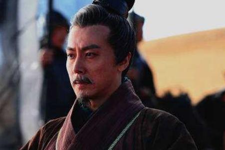 斗子文使楚国成为强国，后来拒绝赏赐