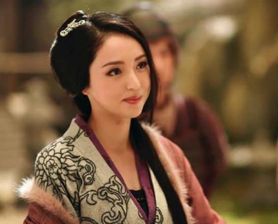 孙皓杀了妃子父亲，是怎么跟妃子说的？