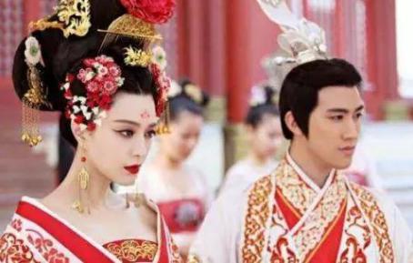 唐睿宗李旦一生三次让位，他是不想当皇帝吗？