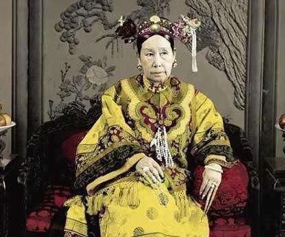 光绪皇帝的权利被慈禧锁得死死的 光绪想夺权为什么没有成功