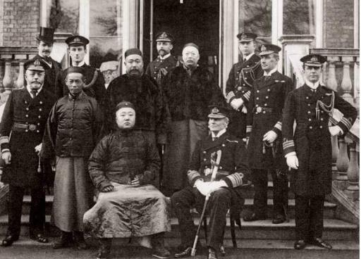 清朝灭亡后,那些爱新觉罗家族的皇室都去哪了? 清朝灭亡后,那些爱新觉罗家族的皇室都去哪了?